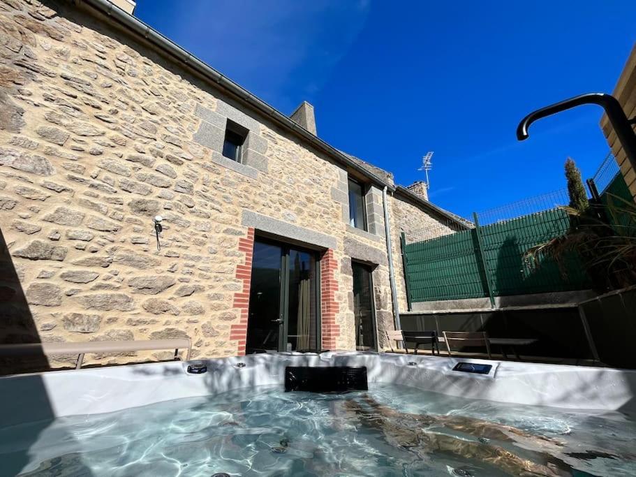 Douceur De Vivre En Bord De Mer - Jacuzzi Et Cheminee سان كولوم المظهر الخارجي الصورة